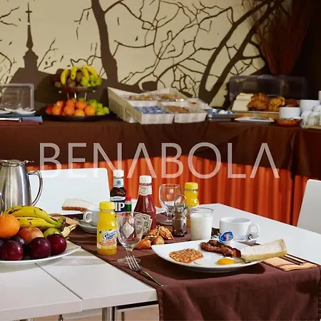 Benabola & 4* Marbellac