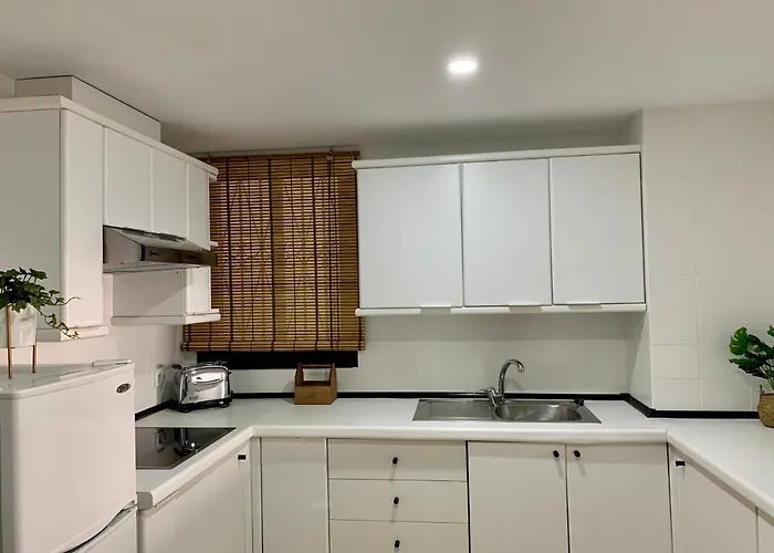 Apartmanhotel Benabola & 4*