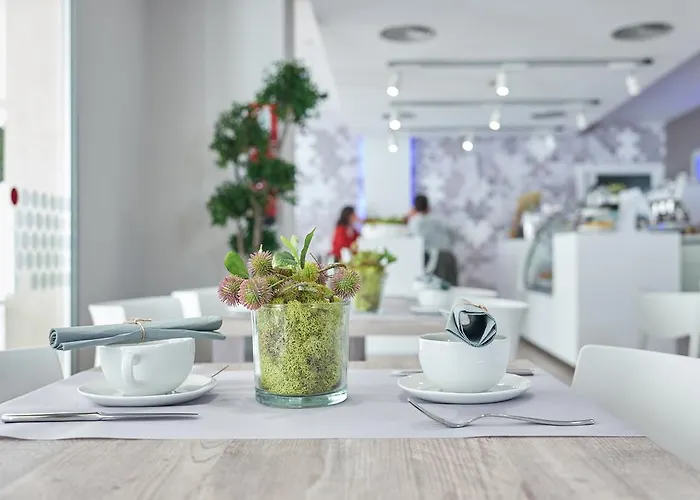 本纳博拉套房酒店 公寓式酒店 4*