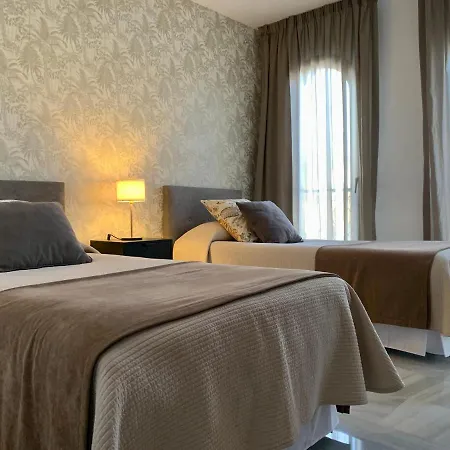 Apart-hotel Benabola &